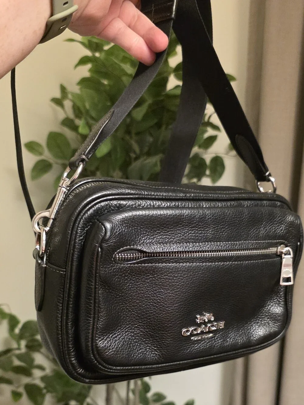 Coach Elias Black Leather Crossbody CJ509